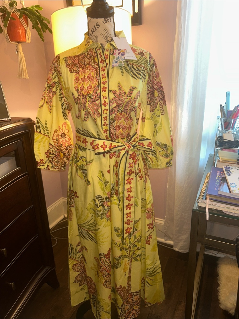 Med-Maude Vicente Speckled Garden Yellow Floral Tie-Waist Midi Shirt Dress